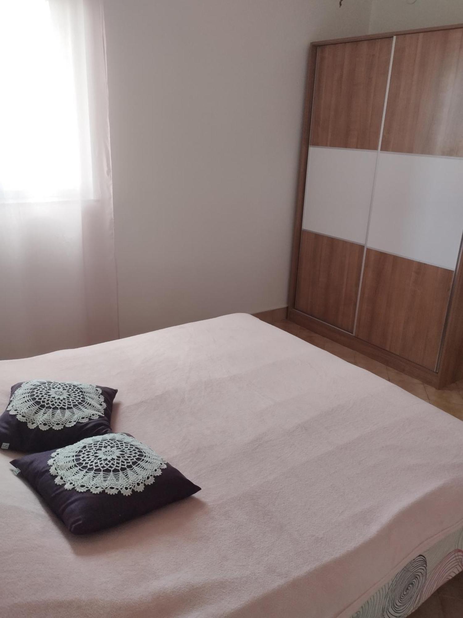 Family Apartments Tomy 푸나트 외부 사진